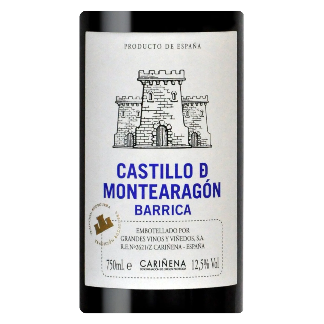 Close-up do rótulo do vinho Castillo de Montearagón Tempranillo Barrica 750ml, mostrando o nome da vinícola, a variedade Tempranillo e a menção à D.O. Cariñena.