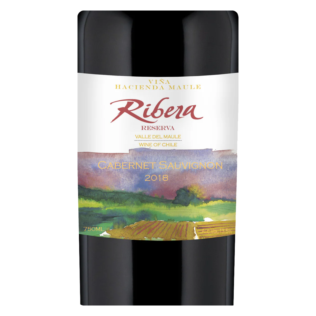 Close-up do rótulo do vinho Ribera Reserva Cabernet Sauvignon, mostrando o nome da vinícola, a uva e a denominação Reserva.