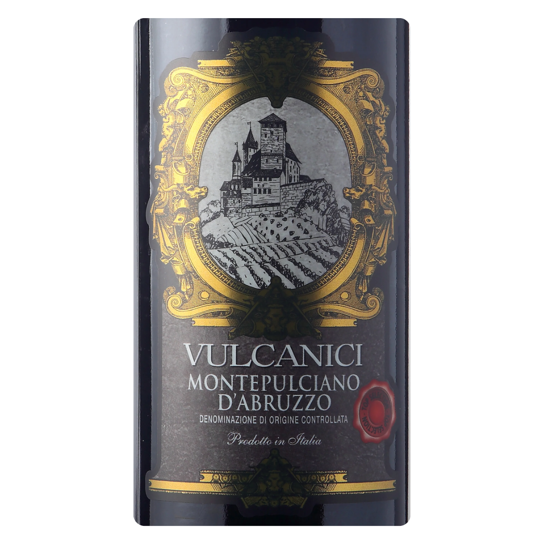 Close-up do rótulo do vinho Vulcanici Montepulciano d'Abruzzo DOC 750ml, mostrando o nome da vinícola e a denominação.