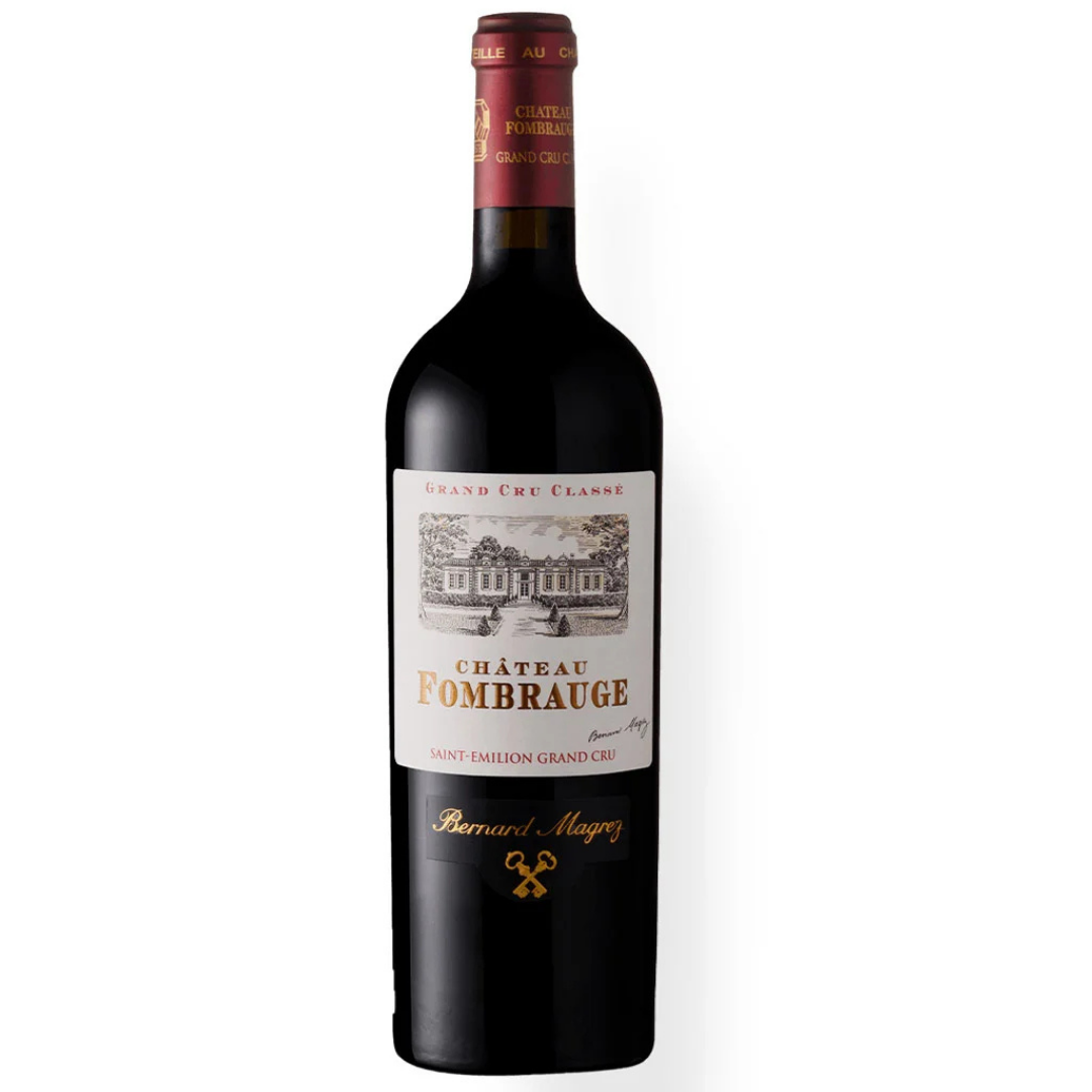 Garrafa do vinho tinto Château Fombrauge, Grand Cru Classé de Saint-Émilion, de Bordeaux, França, em fundo branco com destaque para o rótulo frontal.