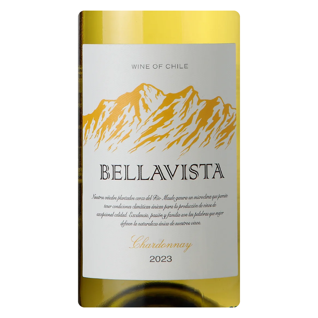 Close-up do rótulo do vinho Bellavista Chardonnay, mostrando o nome da vinícola Bellavista, a uva Chardonnay e a região do Valle del Maule.