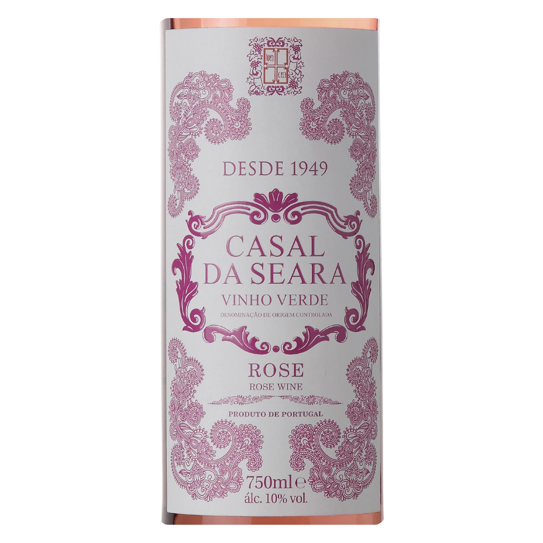 Close-up do rótulo do vinho Casal da Seara Verde Rosé 750ml, mostrando o nome da vinícola Caves Campelo, a cor do vinho e a denominação Vinhos Verdes DOC.