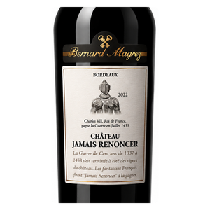 Close-up do rótulo do Château Jamais Renoncer, mostrando a linha Compositeur de Vins Rares, o corte de Cabernet Sauvignon, Merlot e Cabernet Franc, a origem Bordeaux, França, safra 2021 e o volume de 750ml.