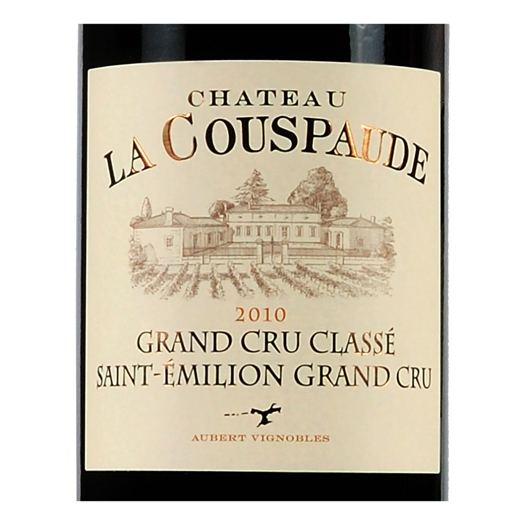 Detalhe do rótulo do Château La Couspaude Saint-Émilion Grand Cru Classé 2020, vinho tinto francês de Bordeaux, elaborado com Merlot, Cabernet Franc e Cabernet Sauvignon, garrafa de 750 ml.