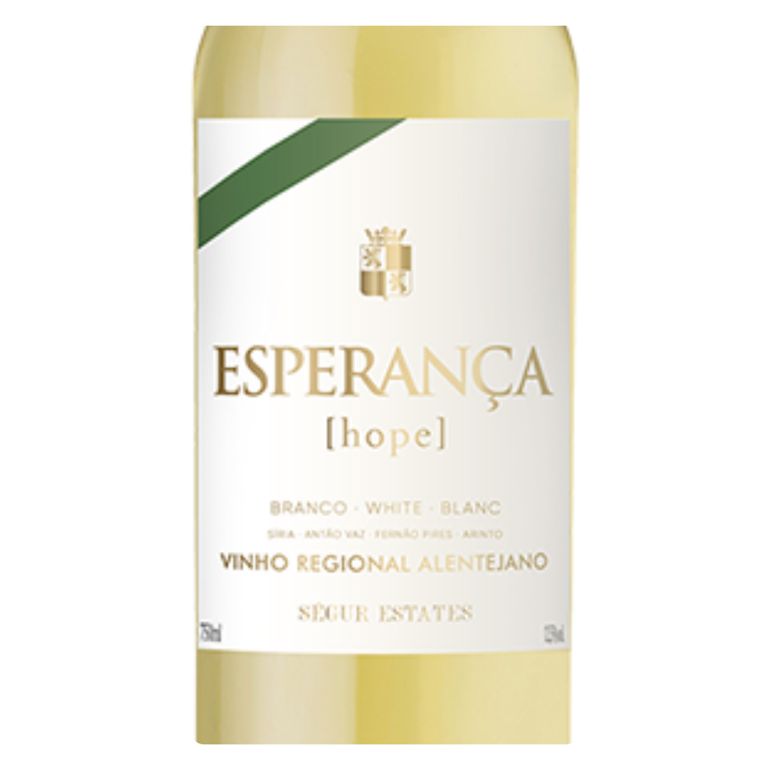 Close-up do rótulo do vinho Esperança Regional Alentejo Branco 750ml, mostrando o nome da vinícola Ségur Estates e a denominação Regional Alentejano.
