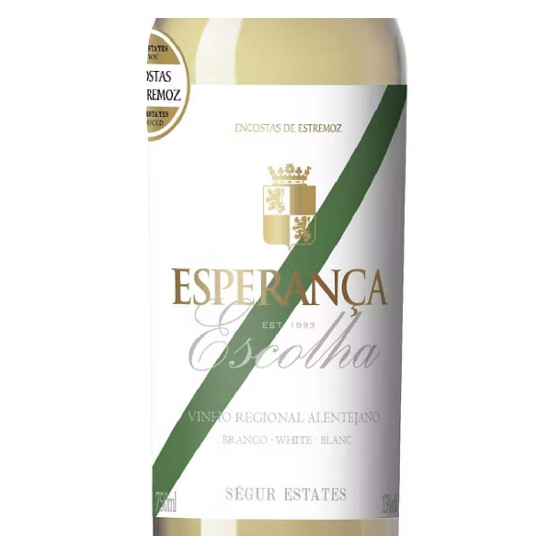 Close-up do rótulo do vinho Esperança Regional Alentejo Branco 750ml, mostrando o nome da vinícola Ségur Estates e a denominação Regional Alentejano.