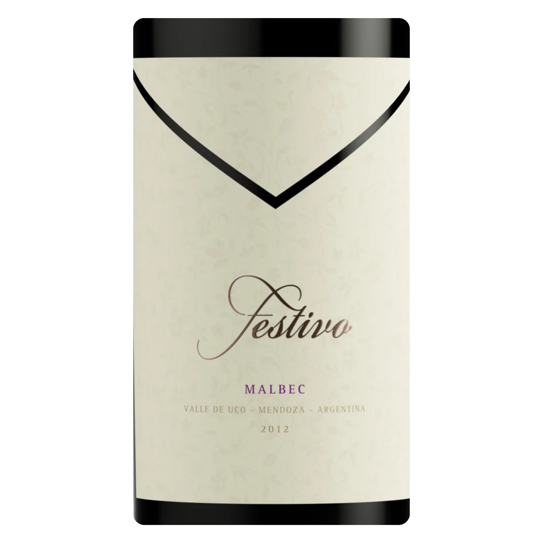 Close-up do rótulo do vinho Festivo Malbec, mostrando o nome da vinícola Bodega Monteviejo, a uva Malbec e o volume de 750 ml.