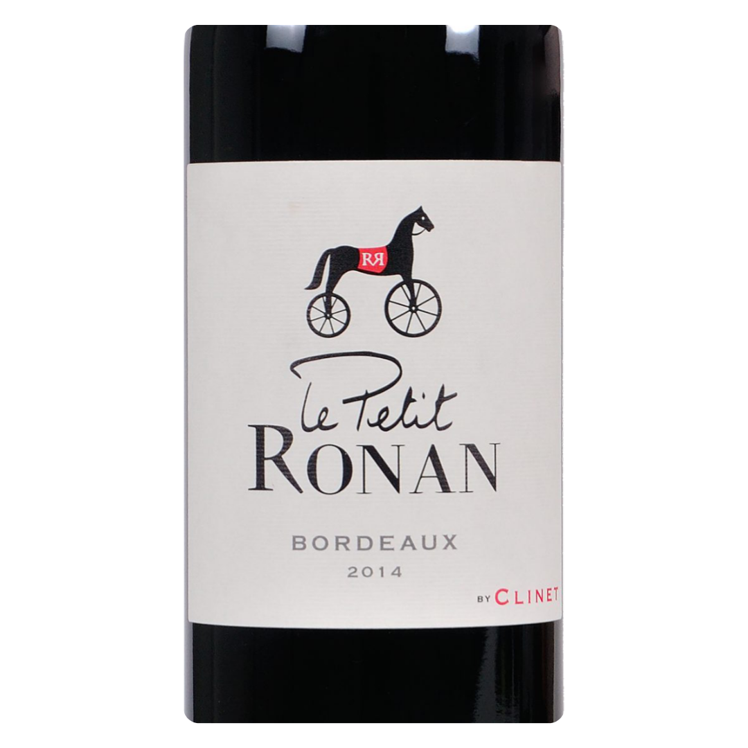Close-up do rótulo do Le Petit Ronan by Clinet, mostrando a linha Ronan by Clinet, a uva Merlot, a origem Bordeaux, França, e o volume de 750ml.