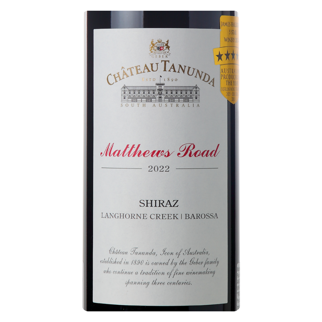 Close-up do rótulo do Matthews Road Shiraz, mostrando a linha Matthews Road da Château Tanunda, a uva Shiraz, a origem Langhorne Creek, Austrália Meridional, e o volume de 750ml.