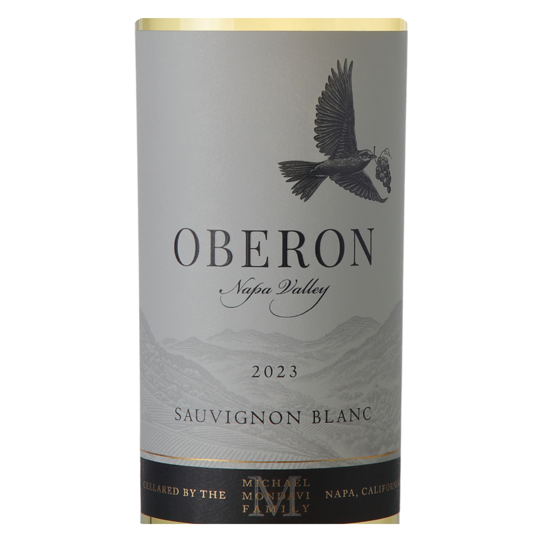 Close-up do rótulo do Oberon Sauvignon Blanc, mostrando a Oberon Wines, a uva Sauvignon Blanc, a origem Napa Valley, Califórnia, EUA, e o volume de 750ml.