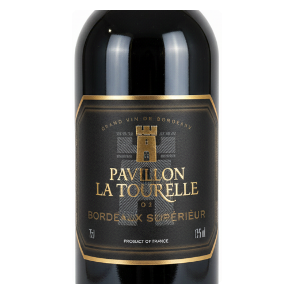 Detalhe do rótulo do vinho Pavillon La Tourelle Bordeaux Supérieur 2019, mostrando a apelação de origem controlada e a safra.