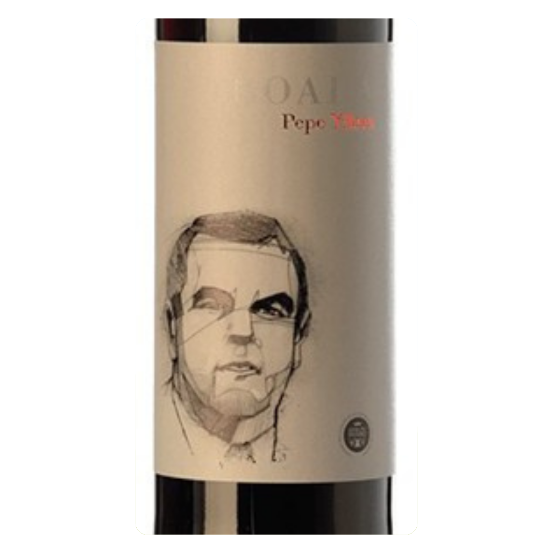Close-up do rótulo do vinho Pepe Yllera, mostrando a marca e a região Ribera del Duero.