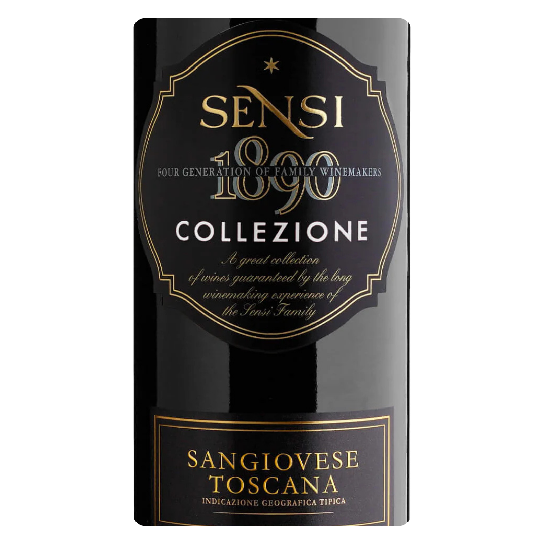 Close-up do rótulo do vinho Sensi Collezione Sangiovese, mostrando a denominação Toscana IGT e o nome do produtor.