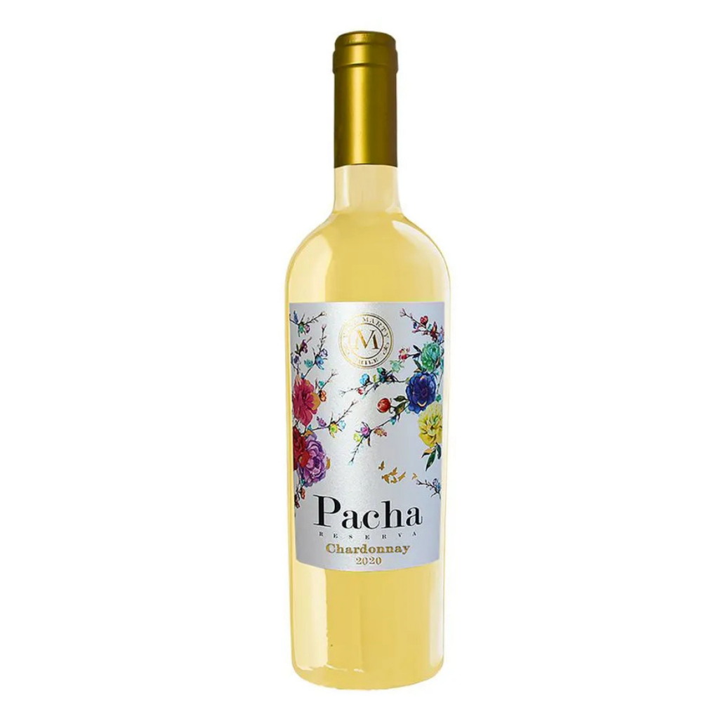Garrafa do vinho branco chileno Pacha Reserva Chardonnay, destacando o rótulo elegante.